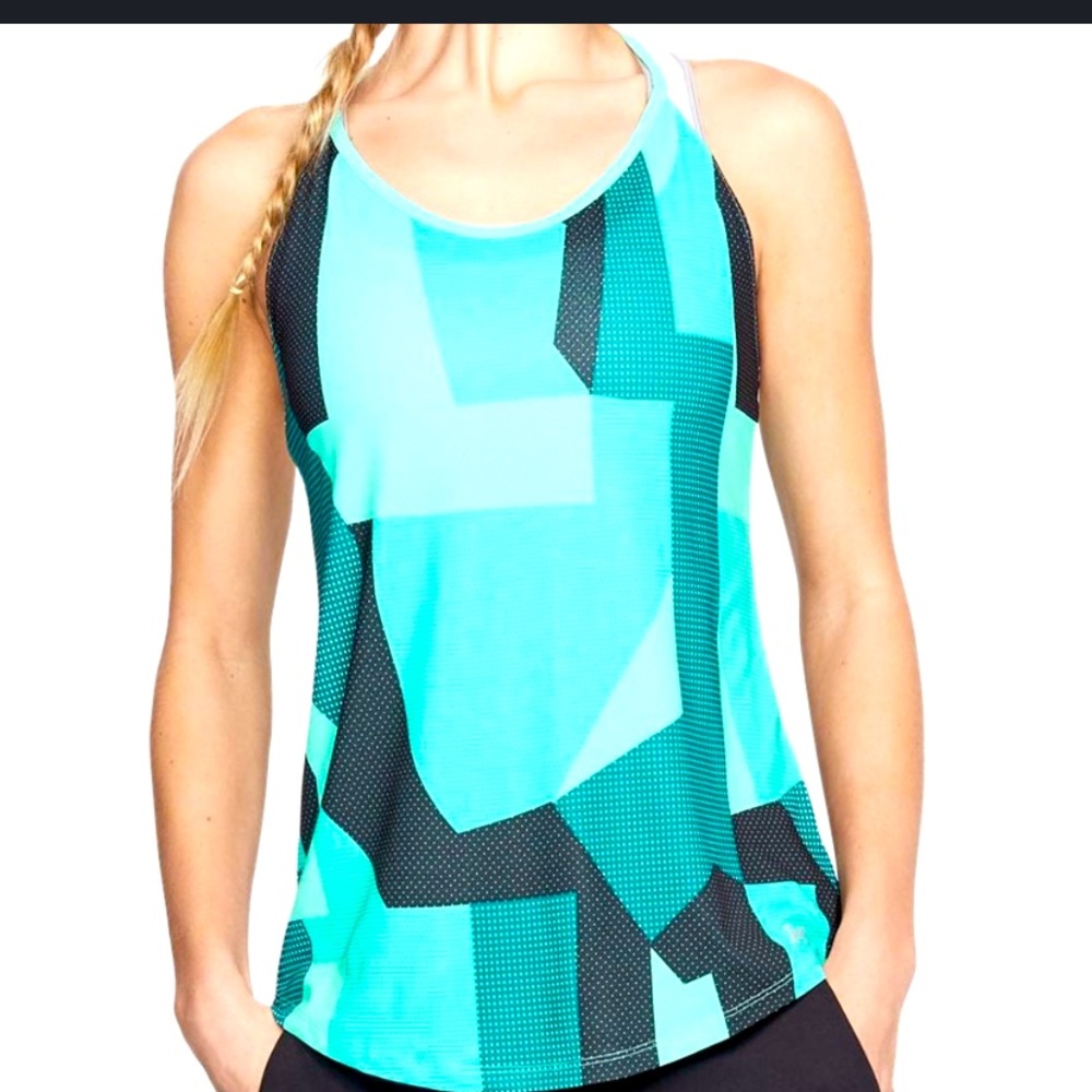 ‼️Under Armor athletic tank sz Med EUC‼️